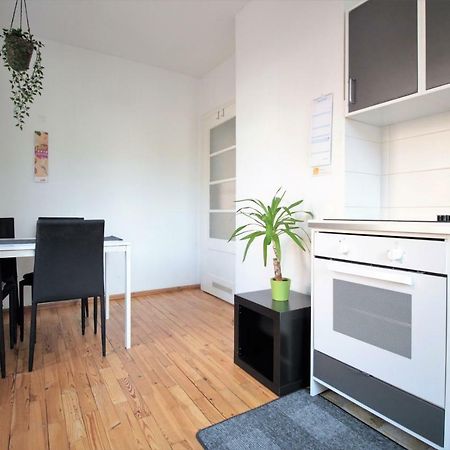 וירצבורג Charming 3-Bedroom Apartment With Parking Lot מראה חיצוני תמונה