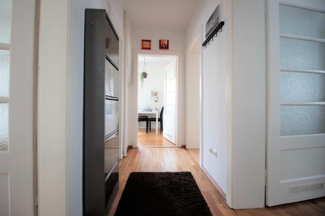 וירצבורג Charming 3-Bedroom Apartment With Parking Lot מראה חיצוני תמונה